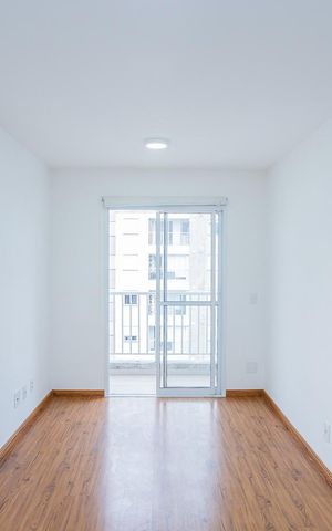Apartamento à venda com 55m², 2 quartos e 1 vaga Apartamento à venda com 55m², 2 quartos e 1 vagaSala