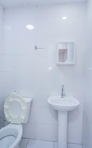 Apartamento à venda com 55m², 2 quartos e 1 vaga Apartamento à venda com 55m², 2 quartos e 1 vagaBanheiro