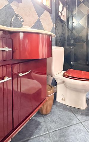 Casa à venda com 250m², 4 quartos e 2 vagas Casa à venda com 250m², 4 quartos e 2 vagasBanheiro da Suíte 3