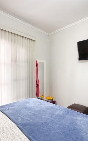 Casa à venda com 250m², 4 quartos e 2 vagas Casa à venda com 250m², 4 quartos e 2 vagasQuarto 2