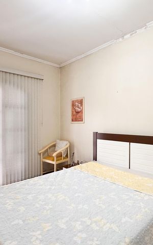 Casa à venda com 250m², 4 quartos e 2 vagas Casa à venda com 250m², 4 quartos e 2 vagasSuíte 1