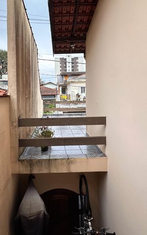 Casa à venda com 250m², 4 quartos e 2 vagas Casa à venda com 250m², 4 quartos e 2 vagasVista do Quarto 1