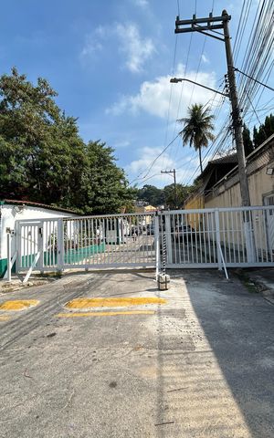 Casa à venda com 200m², 4 quartos e 3 vagasPortaria