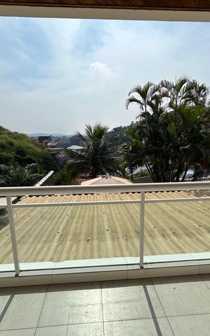 Casa à venda com 200m², 4 quartos e 3 vagasVista do Quarto 1