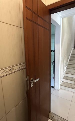 Casa à venda com 200m², 4 quartos e 3 vagasLavabo 1