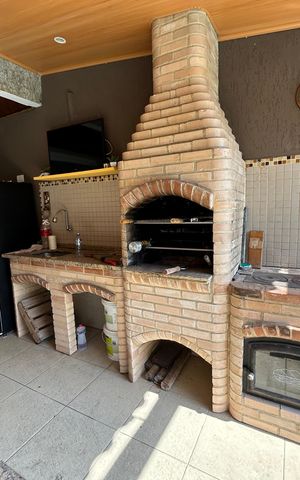 Casa à venda com 200m², 4 quartos e 3 vagasEspaço Gourmet