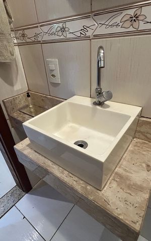 Casa à venda com 200m², 4 quartos e 3 vagasLavabo 2