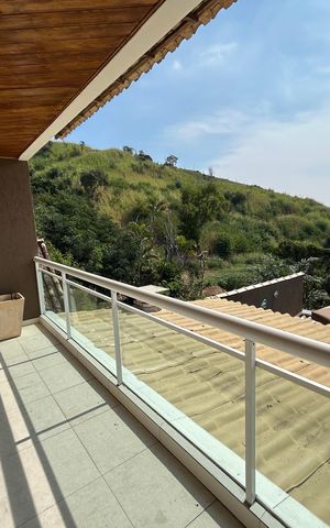 Casa à venda com 200m², 4 quartos e 3 vagasVaranda