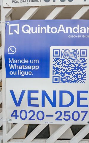 Casa à venda com 150m², 4 quartos e 2 vagas Casa à venda com 150m², 4 quartos e 2 vagasPlaca instalada em 21/05, cód ACBY-188