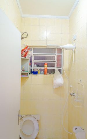 Casa à venda com 150m², 4 quartos e 2 vagas Casa à venda com 150m², 4 quartos e 2 vagasBanheiro 2