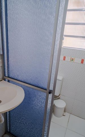 Casa à venda com 150m², 4 quartos e 2 vagas Casa à venda com 150m², 4 quartos e 2 vagasBanheiro da Suíte 2