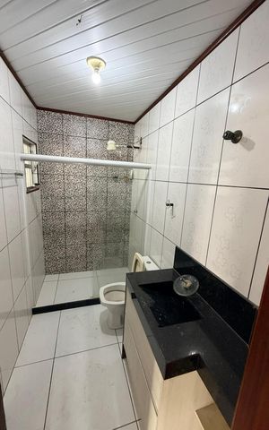 Casa para alugar com 140m², 5 quartos e 3 vagas Casa para alugar com 140m², 5 quartos e 3 vagasBanheiro