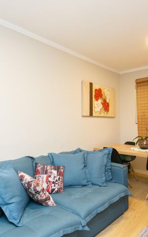Casa de condomínio à venda com 68m², 2 quartos e 1 vaga Casa de condomínio à venda com 68m², 2 quartos e 1 vagaSala