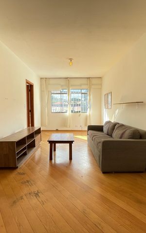 Casa para alugar com 112m², 3 quartos e 2 vagas Casa para alugar com 112m², 3 quartos e 2 vagasSala