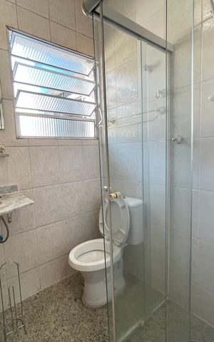 Casa para alugar com 112m², 3 quartos e 2 vagas Casa para alugar com 112m², 3 quartos e 2 vagasBanheiro 1