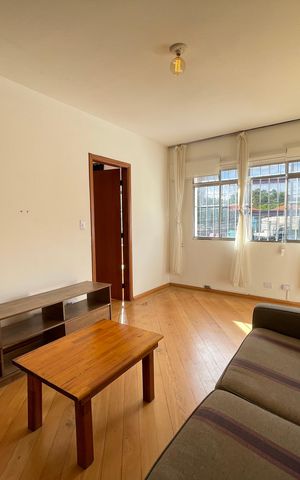 Casa para alugar com 112m², 3 quartos e 2 vagas Casa para alugar com 112m², 3 quartos e 2 vagasSala