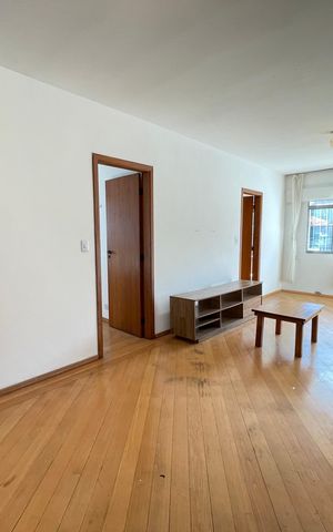 Casa para alugar com 112m², 3 quartos e 2 vagas Casa para alugar com 112m², 3 quartos e 2 vagasSala
