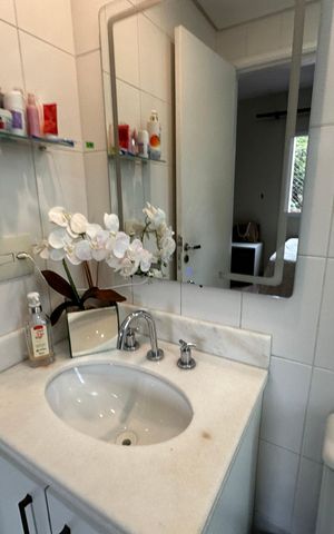 Apartamento à venda com 98m², 3 quartos e 1 vagaBanheiro da Suíte
