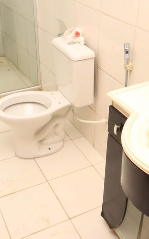 Casa para alugar com 50m², 2 quartos e sem vaga Casa para alugar com 50m², 2 quartos e sem vagaBanheiro