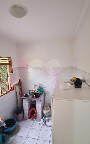 Casa à venda com 176m², 3 quartos e 3 vagas