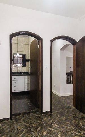 Casa para alugar com 70m², 2 quartos e 1 vaga Casa para alugar com 70m², 2 quartos e 1 vagaSuíte