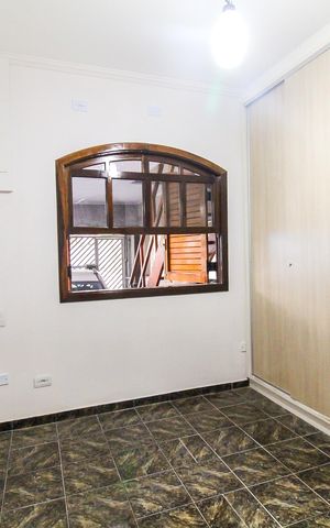 Casa para alugar com 70m², 2 quartos e 1 vaga Casa para alugar com 70m², 2 quartos e 1 vagaSuíte
