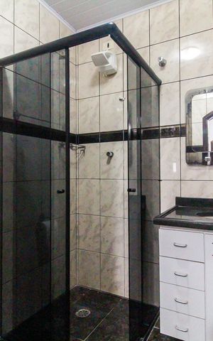 Casa para alugar com 70m², 2 quartos e 1 vaga Casa para alugar com 70m², 2 quartos e 1 vagaBanheiro da Suíte