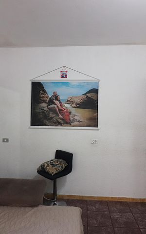 Casa à venda com 253m², 3 quartos e 2 vagasSala 