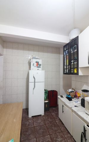 Casa à venda com 253m², 3 quartos e 2 vagasCozinha 