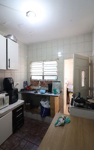 Casa à venda com 253m², 3 quartos e 2 vagasCozinha 