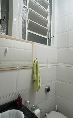 Casa à venda com 571m², 5 quartos e 6 vagasBanheiro 1