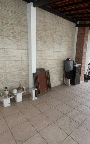 Casa à venda com 571m², 5 quartos e 6 vagasÁrea comum