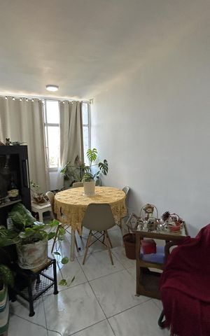 Apartamento para alugar com 65m², 2 quartos e 1 vagaSala