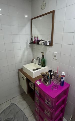 Apartamento para alugar com 65m², 2 quartos e 1 vagaBanheiro