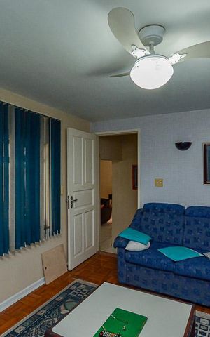 Casa à venda com 360m², 4 quartos e 4 vagasSala de TV