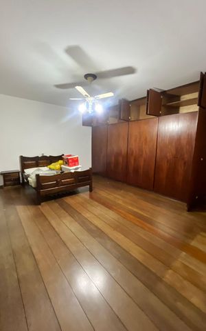 Casa à venda com 280m², 3 quartos e 4 vagasQuarto