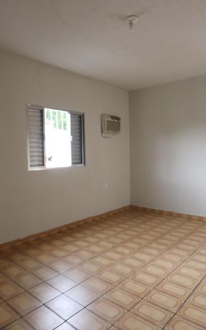 Casa à venda com 215m², 2 quartos e 1 vagaQuarto 2