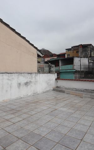 Casa à venda com 215m², 2 quartos e 1 vagaVaranda do Quarto 1