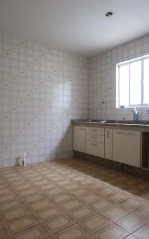Casa à venda com 215m², 2 quartos e 1 vagaCozinha