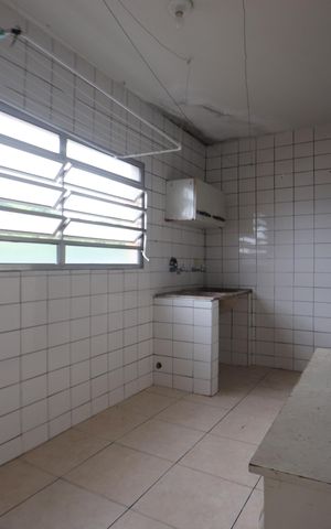 Casa à venda com 215m², 2 quartos e 1 vagaLavanderia