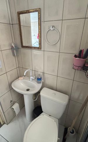 Apartamento à venda com 49m², 2 quartos e 1 vaga Apartamento à venda com 49m², 2 quartos e 1 vagaBanheiro