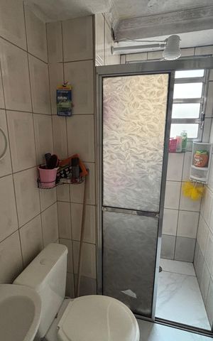 Apartamento à venda com 49m², 2 quartos e 1 vaga Apartamento à venda com 49m², 2 quartos e 1 vagaBanheiro