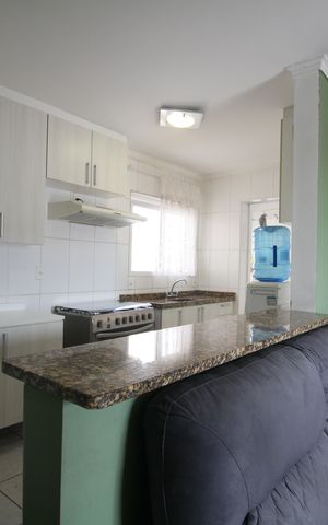 Apartamento à venda com 87m², 3 quartos e 2 vagasCozinha