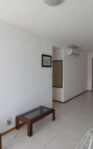Apartamento à venda com 83m², 3 quartos e 1 vagaSala