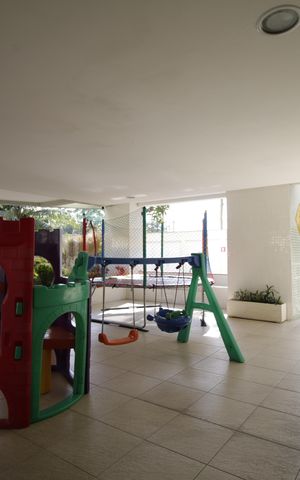Apartamento à venda com 83m², 3 quartos e 1 vagaÁrea externa