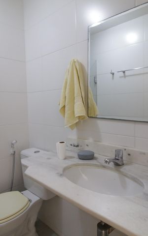 Apartamento à venda com 83m², 3 quartos e 1 vagaBanheiro