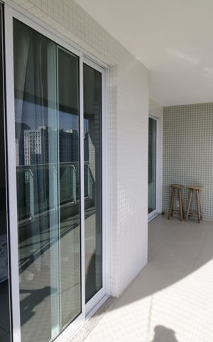 Apartamento à venda com 83m², 3 quartos e 1 vagaVaranda