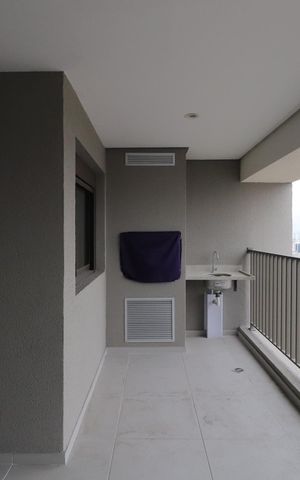 Apartamento à venda com 68m², 2 quartos e 1 vagaSacada
