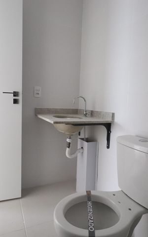 Apartamento à venda com 68m², 2 quartos e 1 vagaBanheiro Social