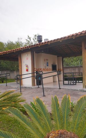 Casa de condomínio à venda com 55m², 3 quartos e 2 vagasÁrea comum - Churrasqueira